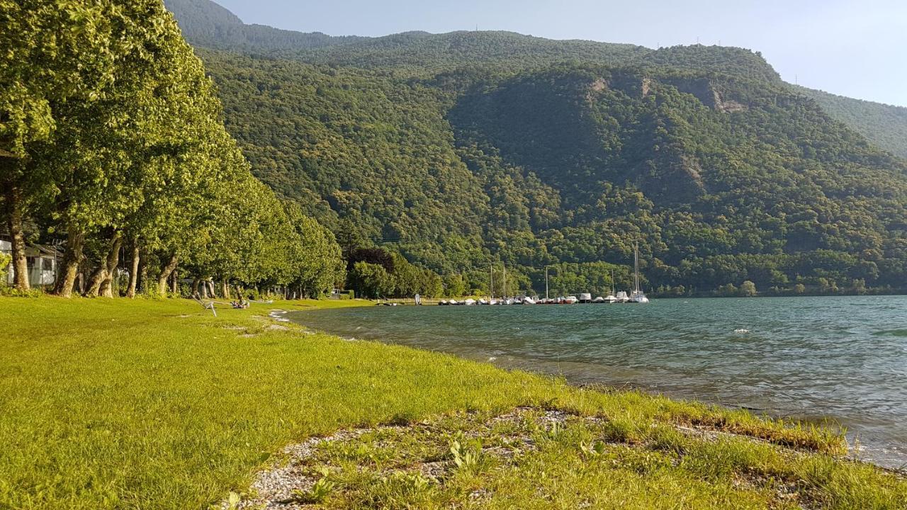 Villa Sole Colico Bagian luar foto